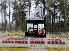 Маршрут выходного дня № 5  --Братская могила советских воинов и партизан