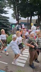Театрализованное праздничное шествие в детском саду. С Днём независимости Республика Беларусь!