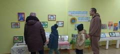 выставка совместных рисунков воспитанников и их родителей  на тему «Мой родны кут, як ты мне мілы!», 